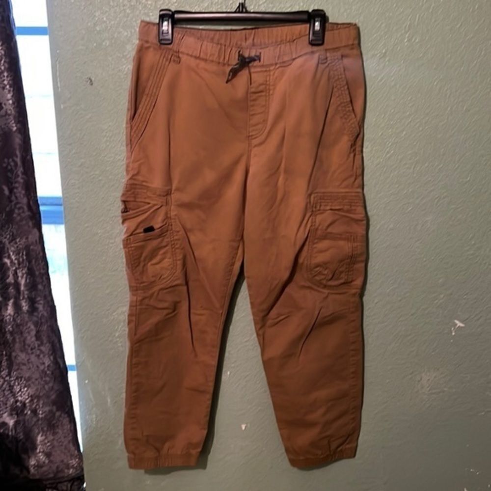 Wrangler‎  